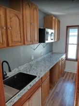 21 Whipple St, Unit 3 in Worcester, MA - Building Photo - Building Photo