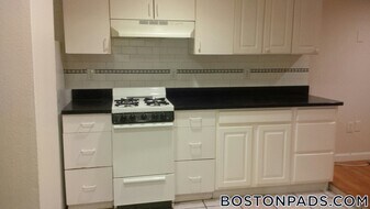 171 Hemenway St in Boston, MA - Building Photo