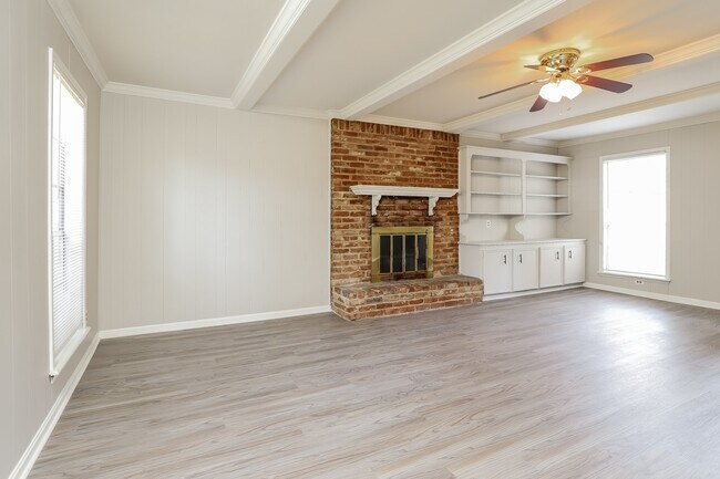 property at 1707 Corral Dr