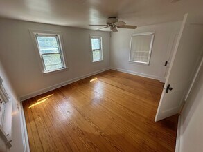318 Emming St in Cincinnati, OH - Building Photo - Building Photo