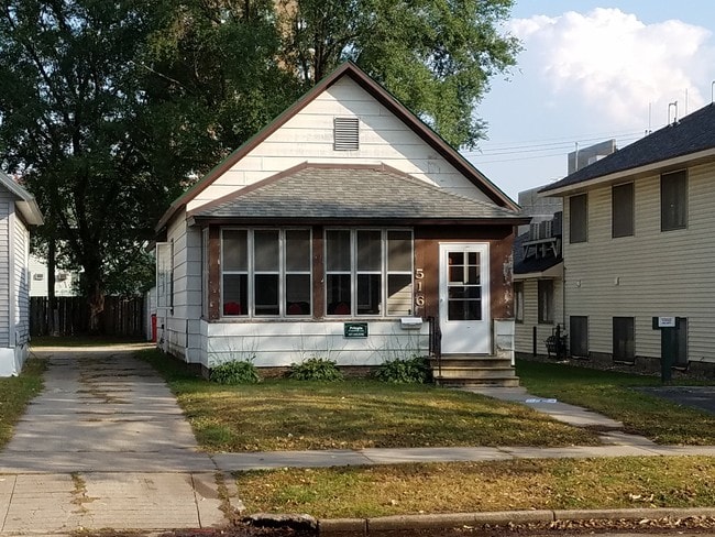 property at 516 Harriet St
