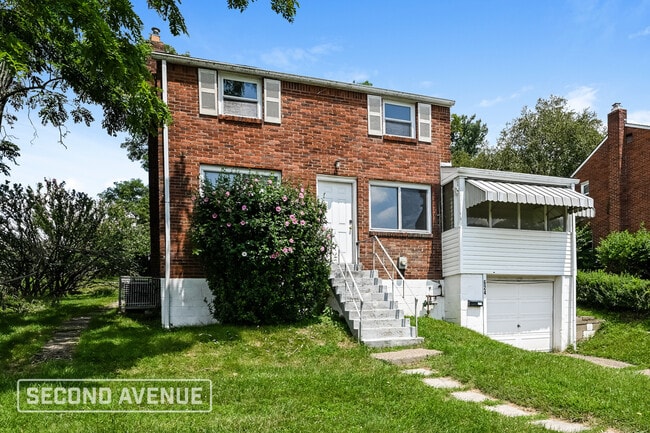 property at 624 Sara Ln