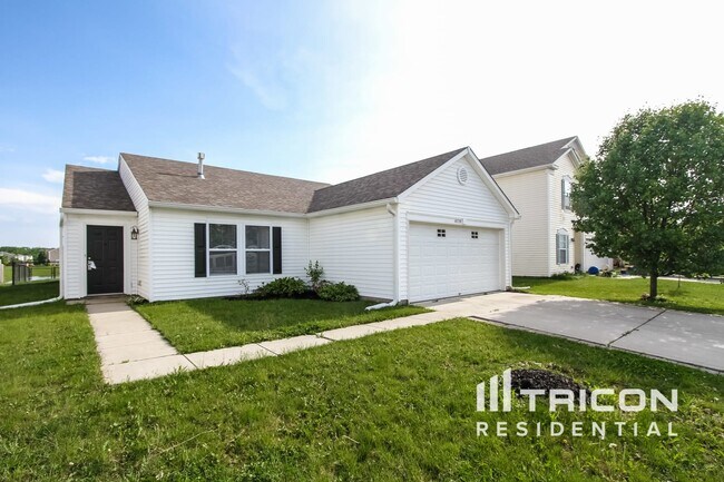 10729 Pavilion Dr in Indianapolis, IN - Building Photo - Building Photo