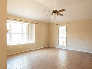 507 Eaglecreek Dr in Leander, TX - Building Photo - Building Photo