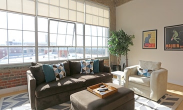Lofts and Upper Lofts at Canal Walk III in Richmond, VA - Building Photo - Building Photo