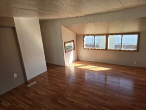 400 S Adams St in Boulder, MT - Building Photo - Building Photo