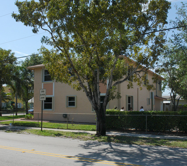 1901 Fillmore St in Hollywood, FL - Building Photo - Building Photo