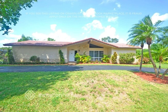 10851 NW 32nd Ct in Coral Springs, FL - Building Photo - Building Photo