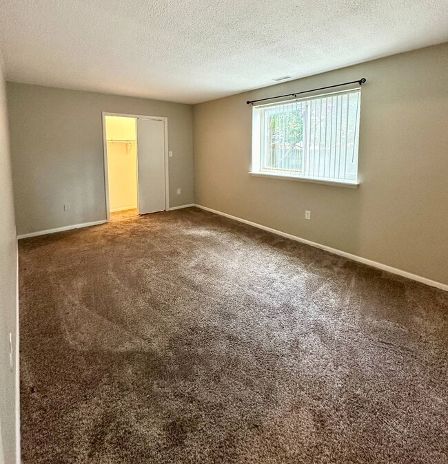 property at 1552 Helderberg Ave