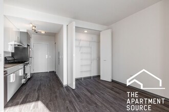 2340 N California Ave in Chicago, IL - Building Photo - Building Photo