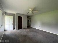 200 Ramsey Dr photo'