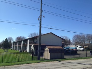 Muessing Apartments in Indianapolis, IN - Building Photo - Building Photo