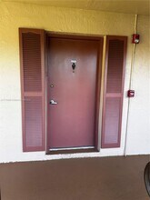 11229 SW 88th St in Miami, FL - Building Photo - Building Photo
