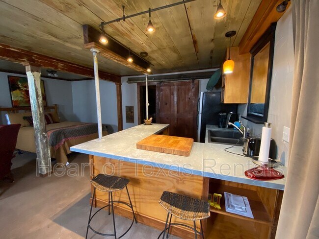0000 Austin Ave in Waco, TX - Building Photo - Building Photo