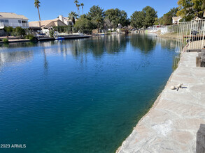 52 S Willow Creek St in Chandler, AZ - Building Photo - Building Photo