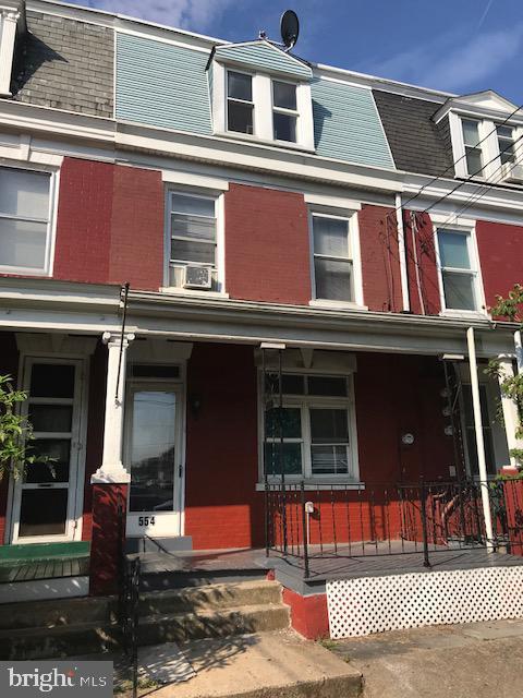 property at 554 N Plum St