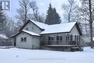 3222 Peach Ave in Fort Erie, ON - Building Photo - Building Photo