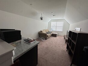 902 W 20th St in Houston, TX - Foto de edificio - Building Photo