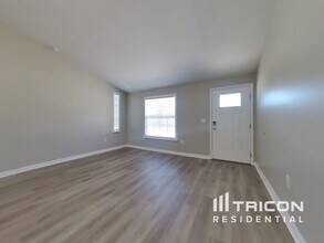 4833 Lords Ave in Sarasota, FL - Building Photo - Building Photo