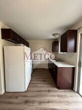 1855 L St in Springfield, OR - Building Photo - Building Photo