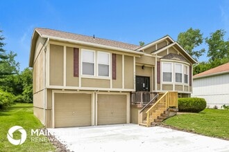 11712 Crystal Dr in Kansas City, MO - Building Photo - Building Photo