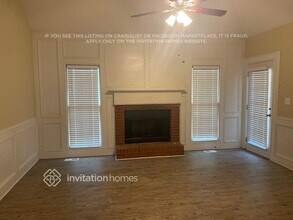 981 Laurel Springs Ln SW in Marietta, GA - Building Photo - Building Photo