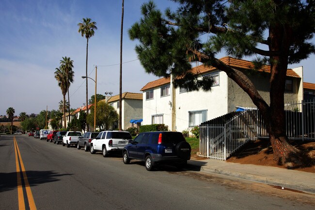 3741 Harvill Ln in Riverside, CA - Building Photo - Building Photo