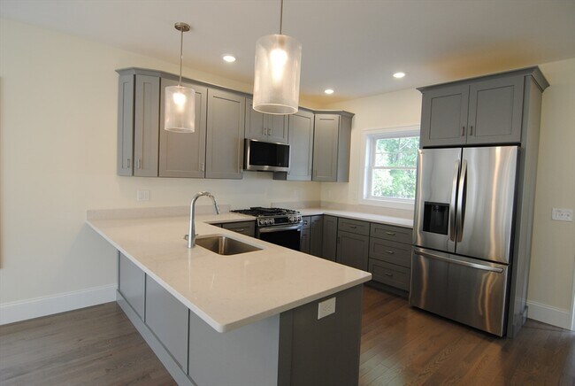 1 Scout Ln in Nashua, NH - Building Photo - Building Photo