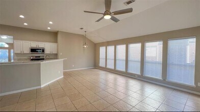 3017 Quill Meadow Dr in League City, TX - Building Photo - Building Photo