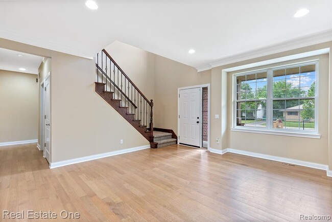 68 Biltmore Blvd in Troy, MI - Building Photo - Building Photo