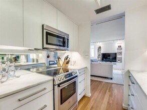 3701 Turtle Creek Blvd in Dallas, TX - Building Photo - Building Photo