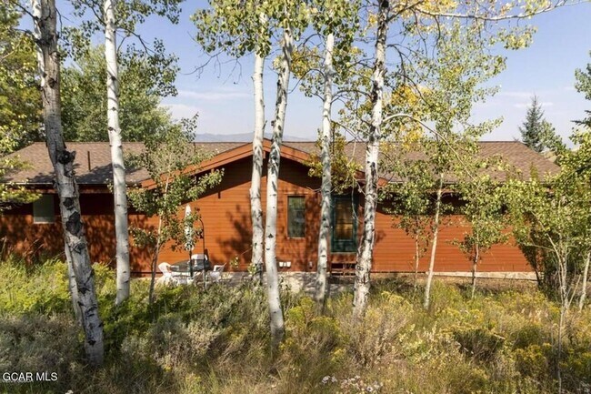 210 Bighorn Ct in Granby, CO - Building Photo - Building Photo