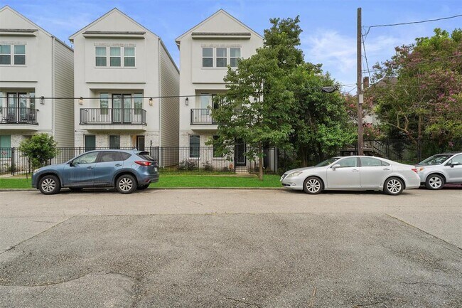 4113 Austin St in Houston, TX - Building Photo - Building Photo