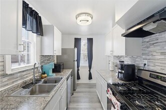 5246 Philip Ave in Maple Heights, OH - Building Photo - Building Photo