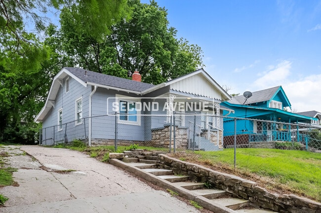 5033 Euclid Ave in Kansas City, MO - Building Photo - Building Photo