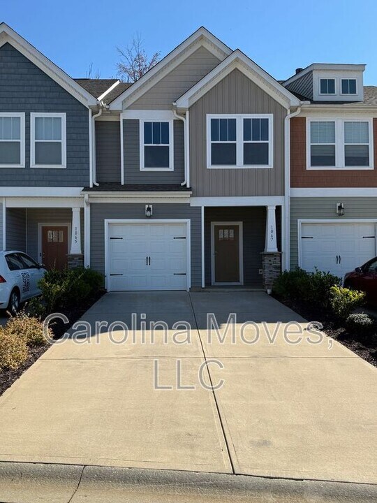 1067 Millison Pl in Moore, SC - Building Photo