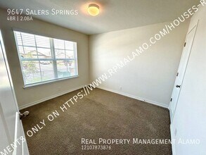 9647 Salers Springs in San Antonio, TX - Building Photo - Building Photo