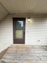 1613 Lyndhurst W Dr in Savoy, IL - Building Photo - Building Photo