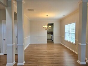 621 Roxtree Ct NE in Buford, GA - Building Photo - Building Photo