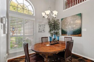 2956 S Bend Dr in Dallas, TX - Foto de edificio - Building Photo