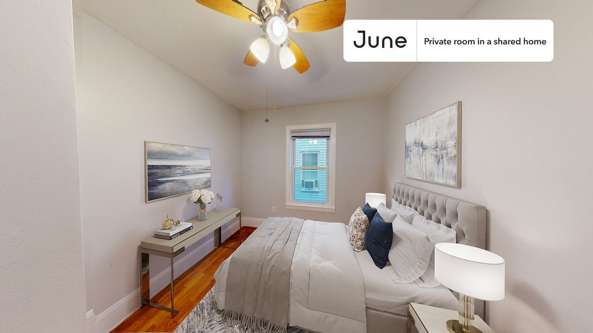 Private bedroom in 3 bed/1 bath Home in Boston, MA - Building Photo