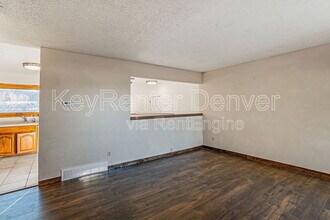 16508 E Wesley Ave in Aurora, CO - Building Photo - Building Photo