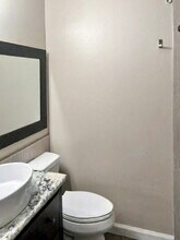 7252 Foxridge Cir in Anchorage, AK - Building Photo - Building Photo