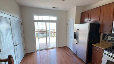 15616 John Diskin Cir in Woodbridge, VA - Building Photo - Building Photo