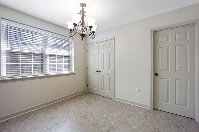 8900 Shadow Bluff Ave in Denham Springs, LA - Building Photo - Building Photo
