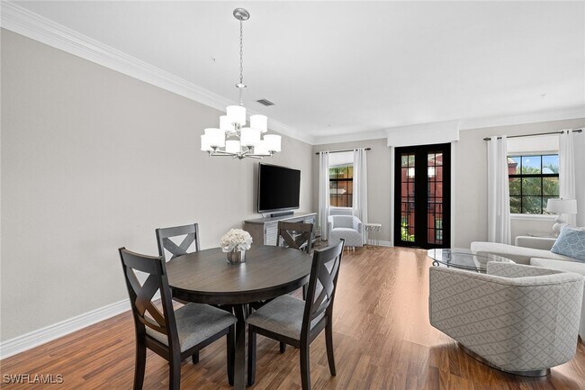 9066 Albion Ln N in Naples, FL - Foto de edificio - Building Photo