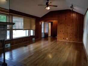 1217 N College Ave in Bloomington, IN - Building Photo - Building Photo