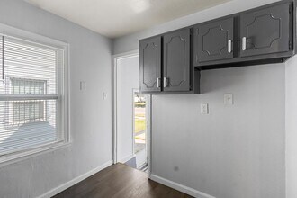 15735 Cheyenne St in Detroit, MI - Building Photo - Building Photo