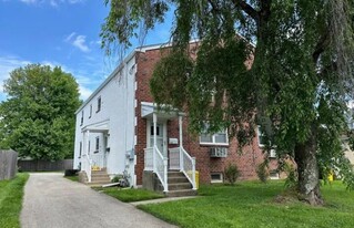 7817 Queen St, Unit 7817A in Wyndmoor, PA - Building Photo