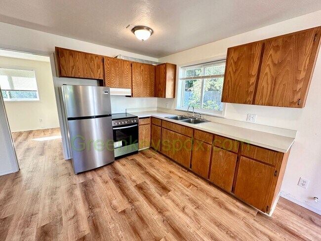 3131 SE 55th Ave in Portland, OR - Building Photo - Building Photo